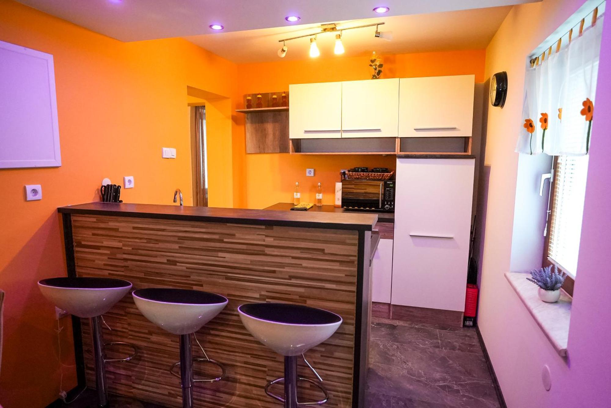 Honey Apartment Lendava Exteriör bild